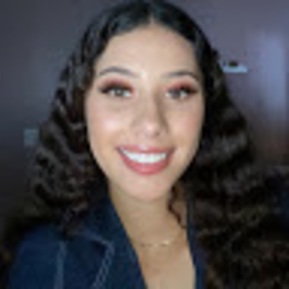 Meet your Posher, Kenia